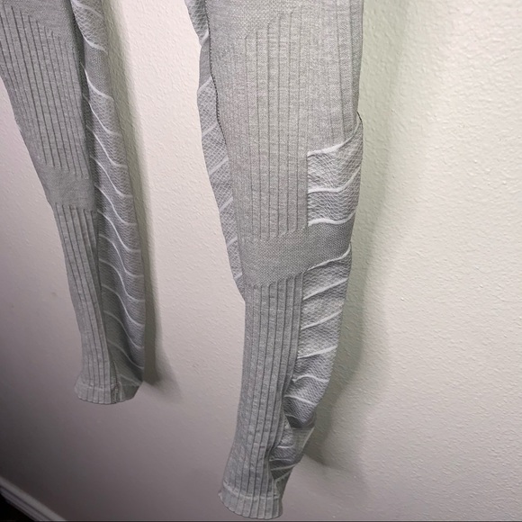 BLANQI | Maternity Support Legging - Picture 5 of 10